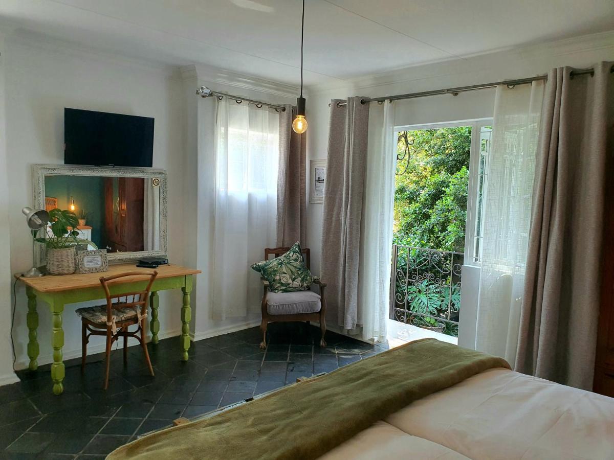 Waterhouse Guest Lodge In Muckleneuk Pretoria-Noord Extérieur photo
