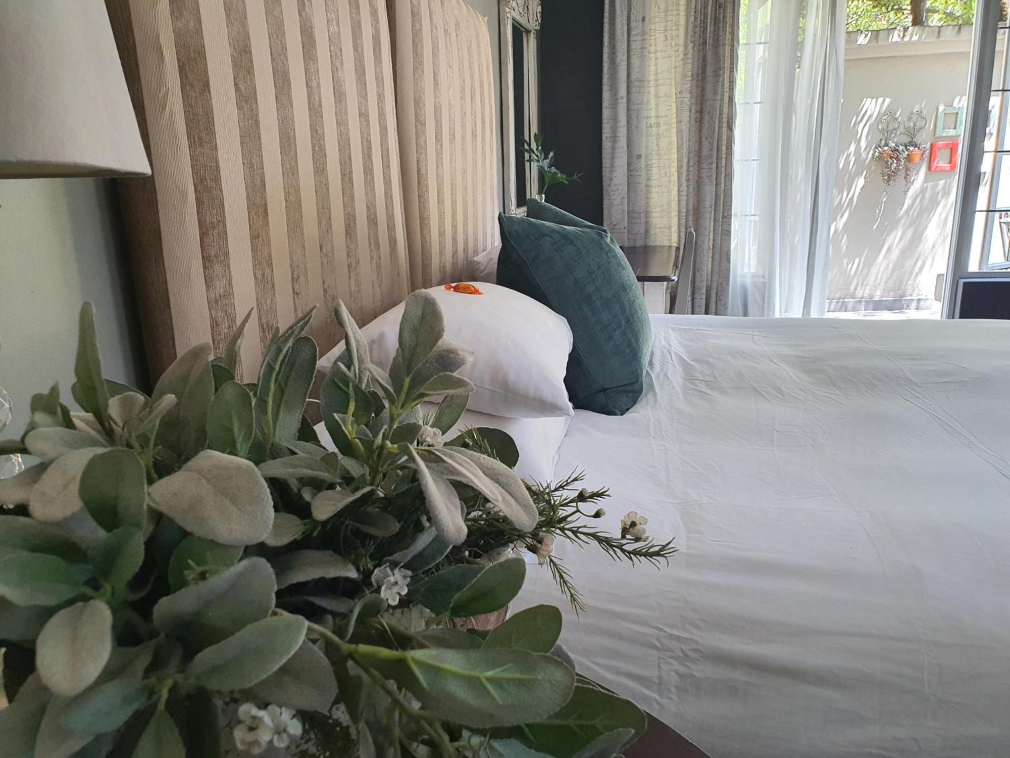 Waterhouse Guest Lodge In Muckleneuk Pretoria-Noord Chambre photo