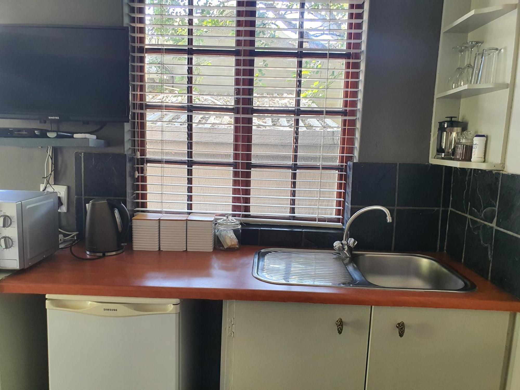 Waterhouse Guest Lodge In Muckleneuk Pretoria-Noord Chambre photo