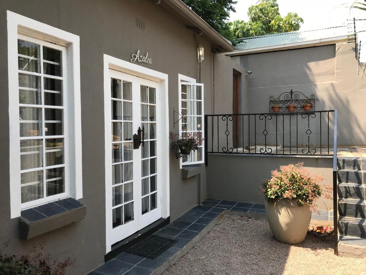 Waterhouse Guest Lodge In Muckleneuk Pretoria-Noord Extérieur photo