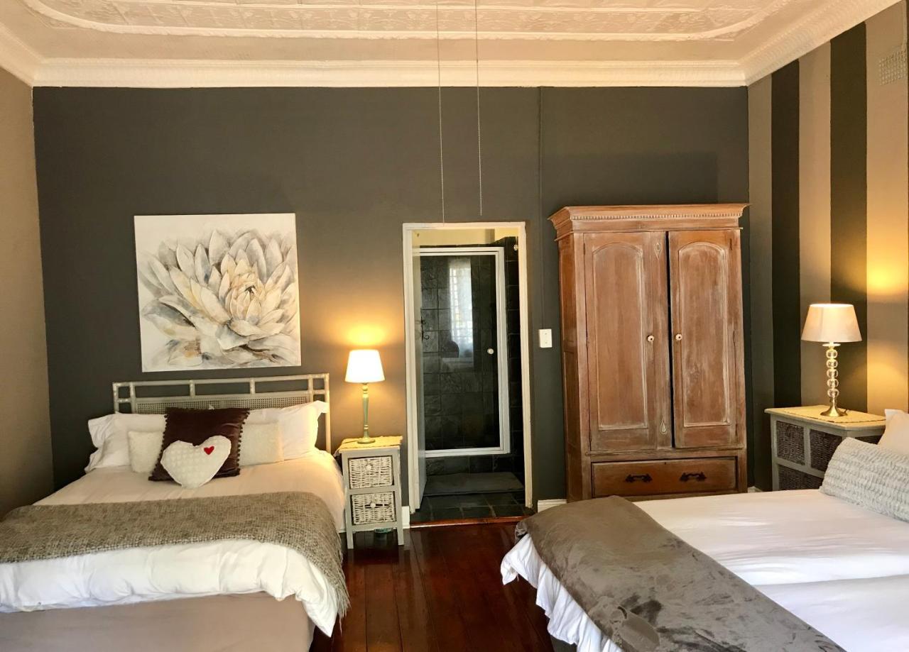 Waterhouse Guest Lodge In Muckleneuk Pretoria-Noord Extérieur photo
